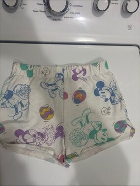 Minnie Mouse 6X shorts